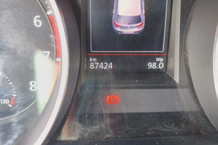 Used Volkswagen Golf GTI 2016 2.0 TSI GTI Odometer Close Up