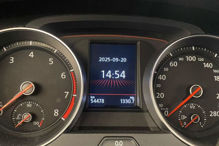 Used Volkswagen Golf GTI 2016 2.0 TSI GTI Odometer Close Up