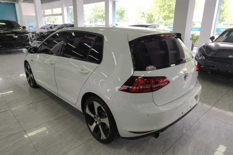 Used Volkswagen Golf GTI 2016 2.0 TSI GTI Rear Left 45 Deg
