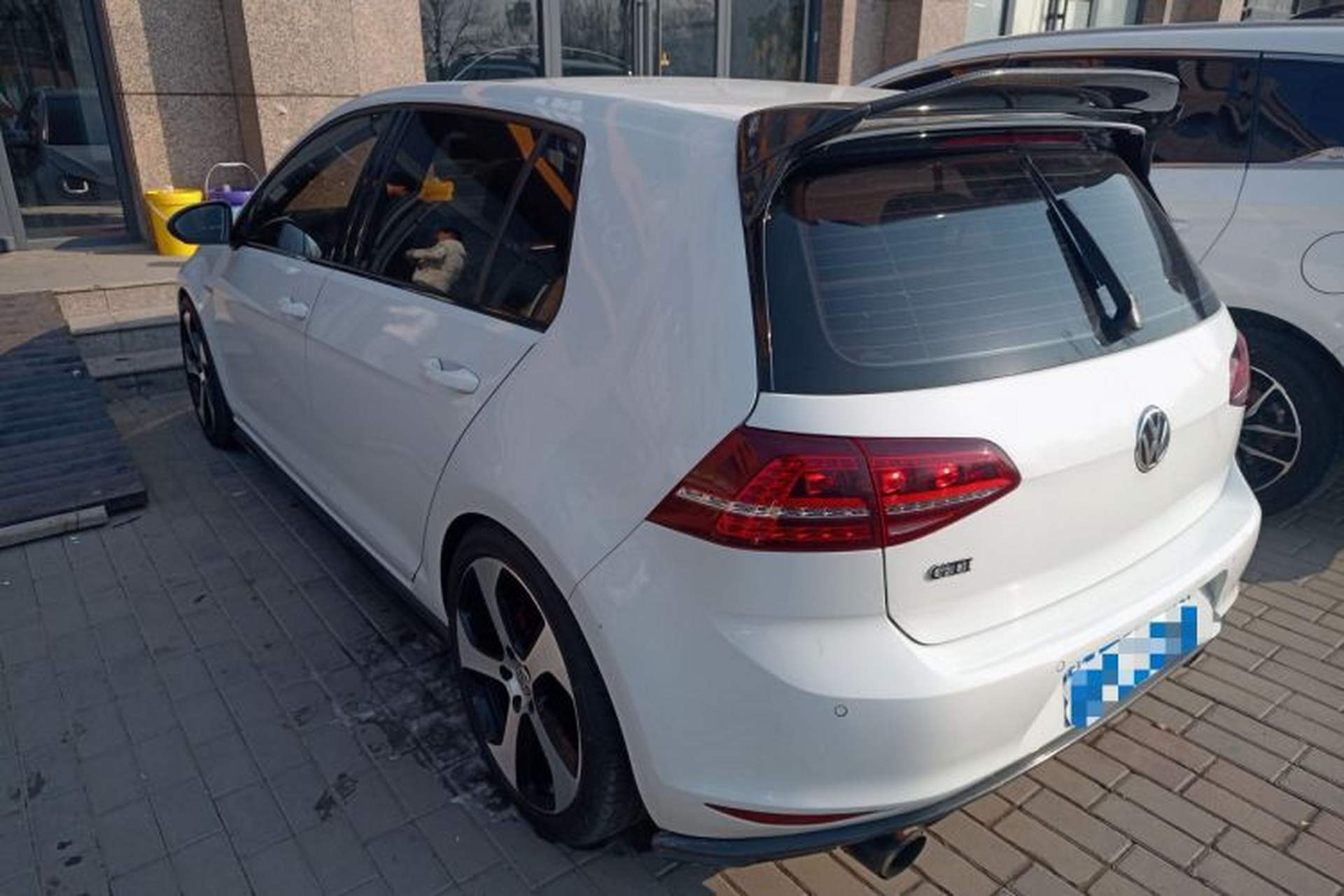 Used Volkswagen Golf GTI 2016 2.0 TSI GTI Rear Left 45 Deg