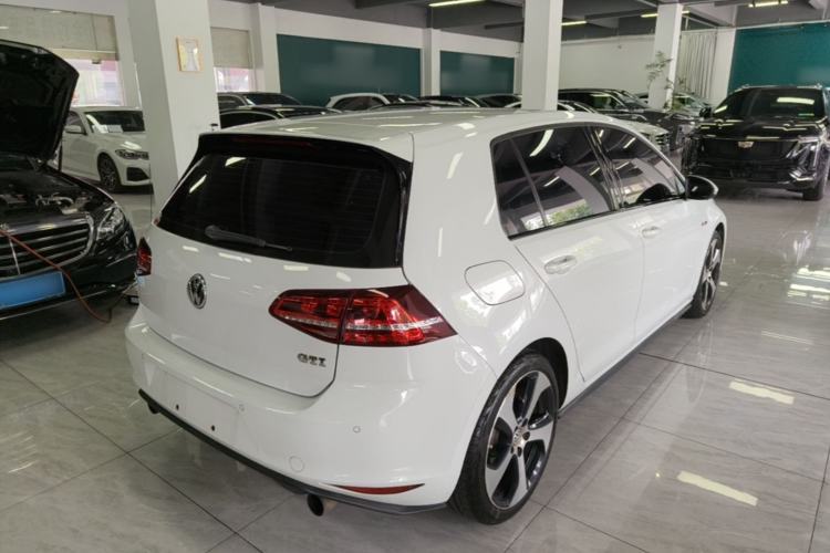 Used Volkswagen Golf GTI 2016 2.0 TSI GTI Rear Right 45 Deg