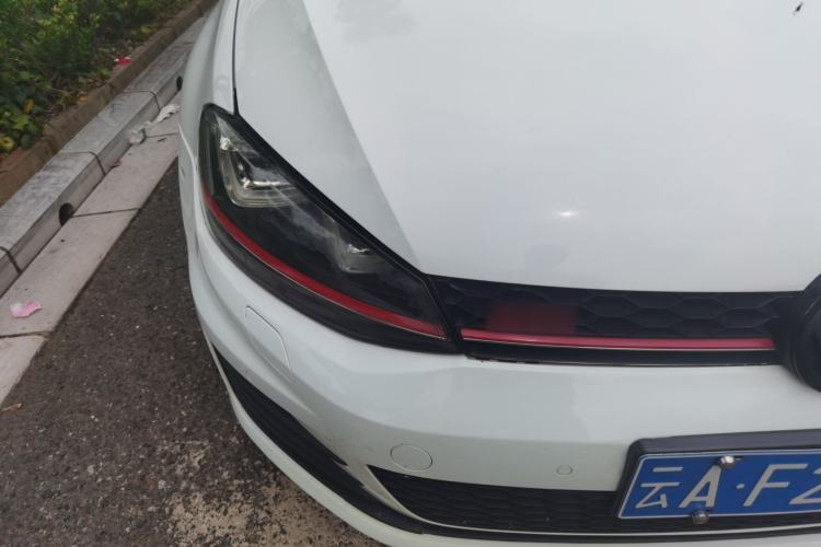Used Volkswagen Golf GTI 2016 2.0 TSI GTI Right Front Headlight