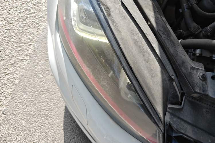 Used Volkswagen Golf GTI 2016 2.0 TSI GTI Right Front Headlight
