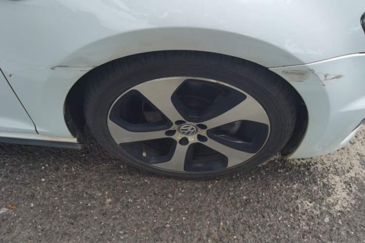 Used Volkswagen Golf GTI 2016 2.0 TSI GTI Right Front Wheel Hub