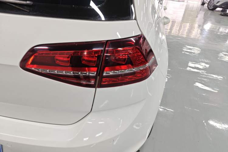 Used Volkswagen Golf GTI 2016 2.0 TSI GTI Right Rear Taillight