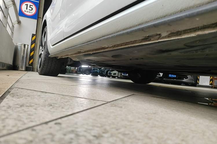 Used Volkswagen Golf GTI 2016 2.0 TSI GTI Right Side Sill