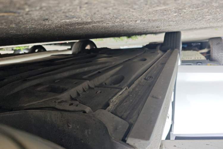 Used Volkswagen Golf GTI 2016 2.0 TSI GTI Right Side Sill