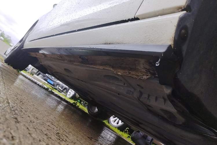 Used Volkswagen Golf GTI 2016 2.0 TSI GTI Right Side Sill