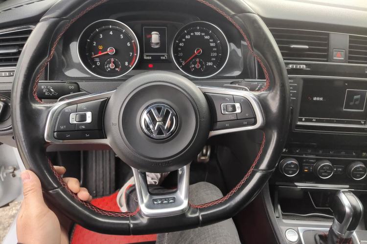 Used Volkswagen Golf GTI 2016 2.0 TSI GTI Steering Wheel