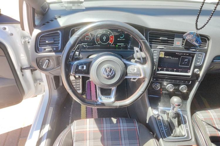 Used Volkswagen Golf GTI 2016 2.0 TSI GTI Steering Wheel