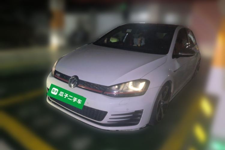 Used Volkswagen Golf GTI 2016 2.0 TSI GTI Guazi used car, China used car export, Used car for sale, Used  cars, Cheapest cars for sale