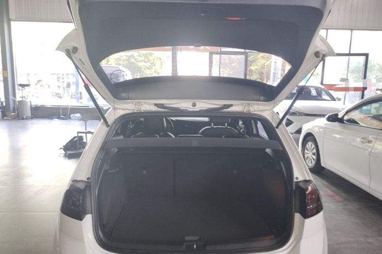 Used Volkswagen Golf GTI 2016 2.0 TSI GTI Trunk