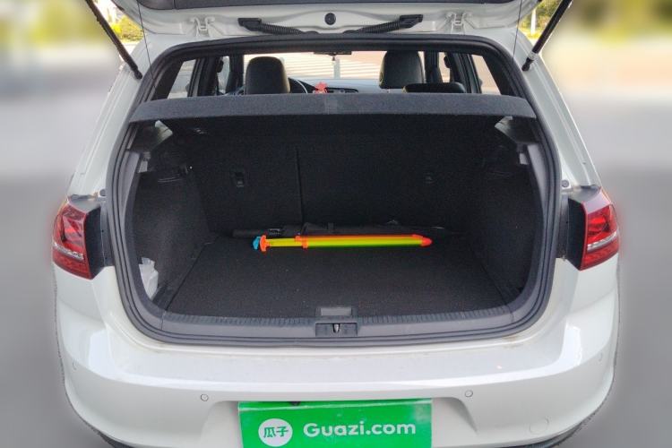 Used Volkswagen Golf GTI 2016 2.0 TSI GTI Trunk