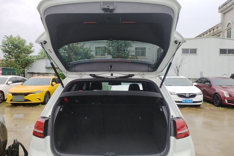 Used Volkswagen Golf GTI 2016 2.0 TSI GTI Trunk