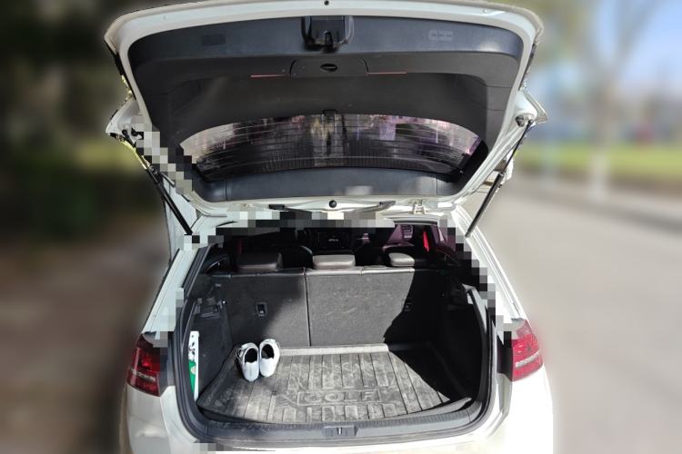 Used Volkswagen Golf GTI 2016 2.0 TSI GTI Trunk