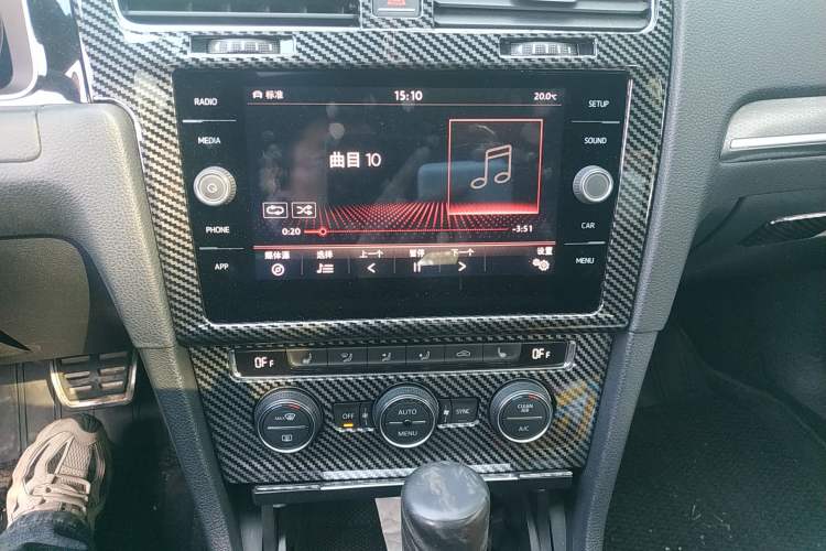 Used Volkswagen Golf GTI 2018 2.0 TSI GTI Audio And AC Panel