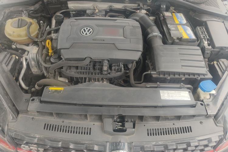 Used Volkswagen Golf GTI 2018 2.0 TSI GTI Engine Bay