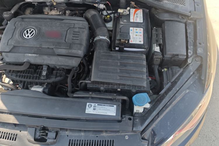 Used Volkswagen Golf GTI 2018 2.0 TSI GTI Engine Bay Left