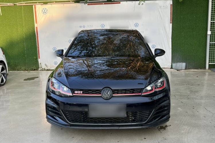 Used Volkswagen Golf GTI 2018 2.0 TSI GTI Exterior 1