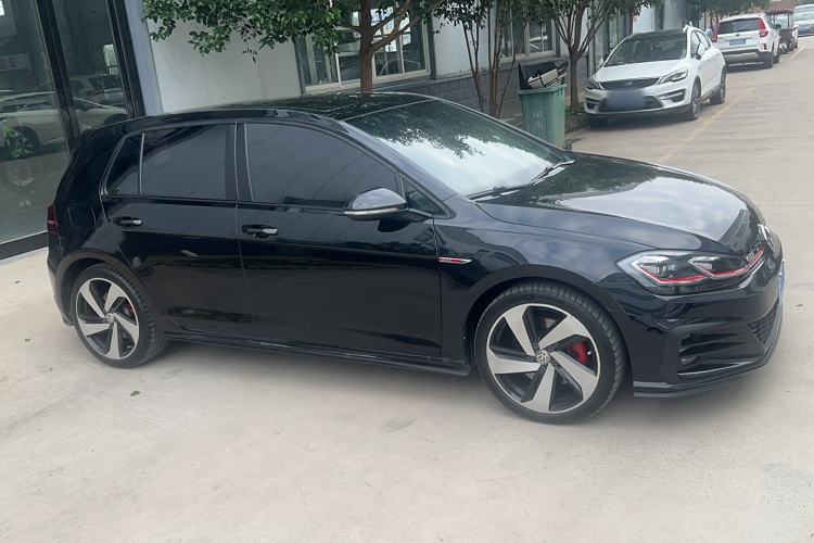 Used Volkswagen Golf GTI 2018 2.0 TSI GTI Exterior 3