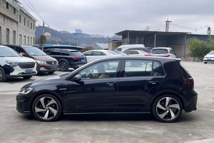 Used Volkswagen Golf GTI 2018 2.0 TSI GTI Exterior 5
