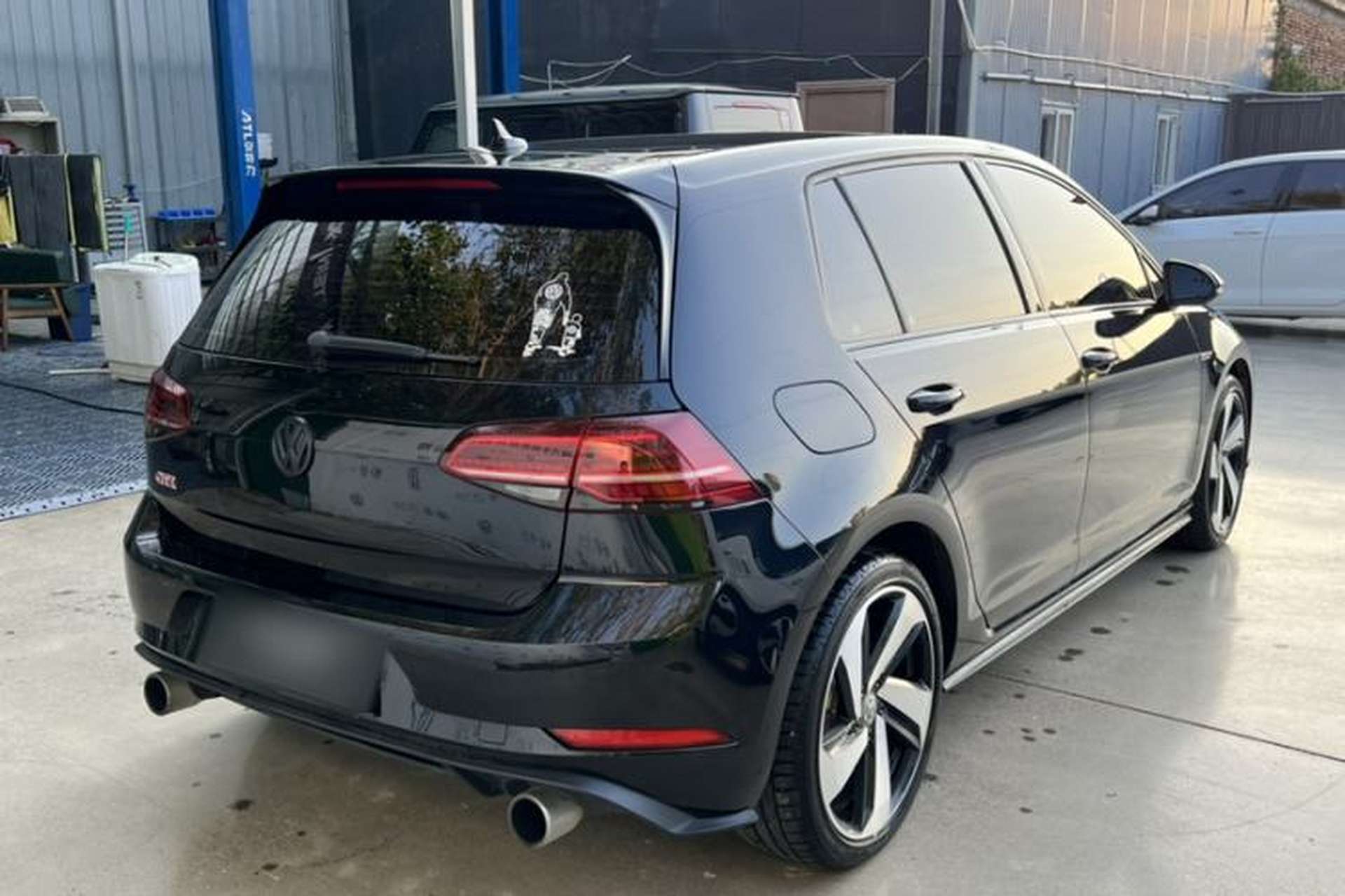 Used Volkswagen Golf GTI 2018 2.0 TSI GTI Exterior 5
