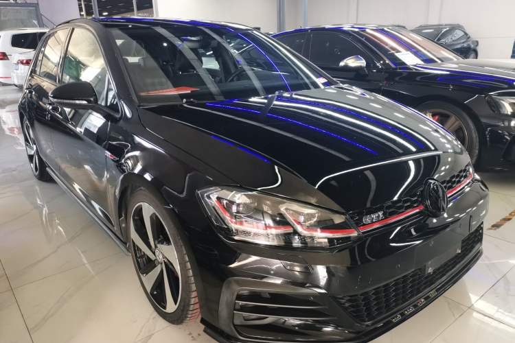 Used Volkswagen Golf GTI 2018 2.0 TSI GTI Front Right 45 Deg