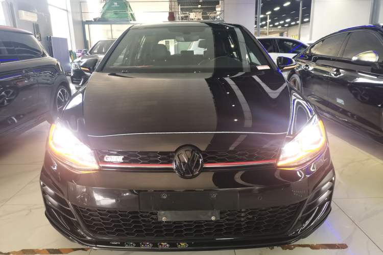 Used Volkswagen Golf GTI 2018 2.0 TSI GTI Front