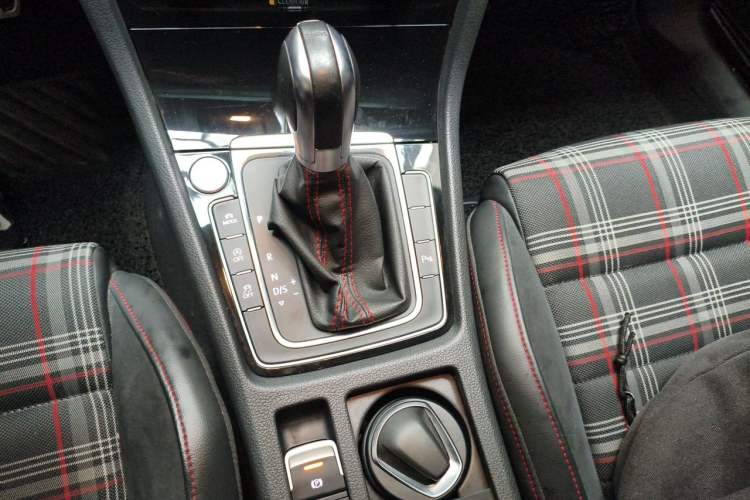 Used Volkswagen Golf GTI 2018 2.0 TSI GTI Gear Lever