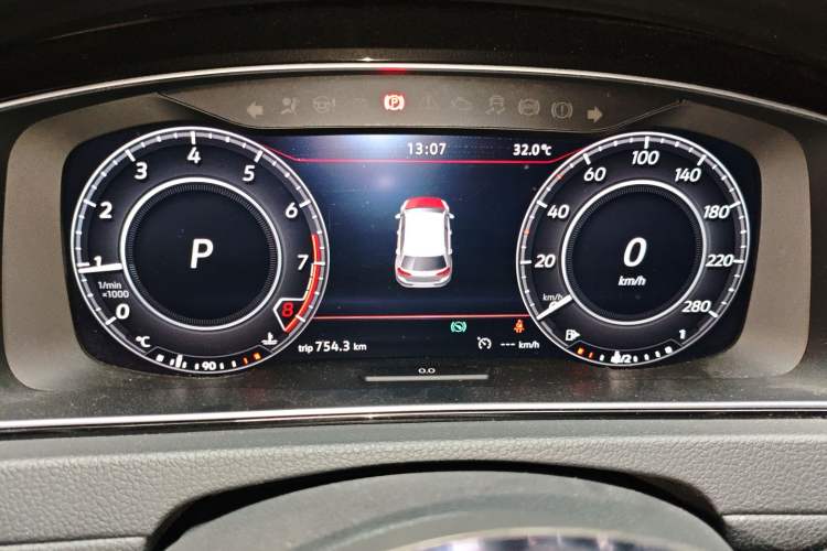 Used Volkswagen Golf GTI 2018 2.0 TSI GTI Instrument Cluster