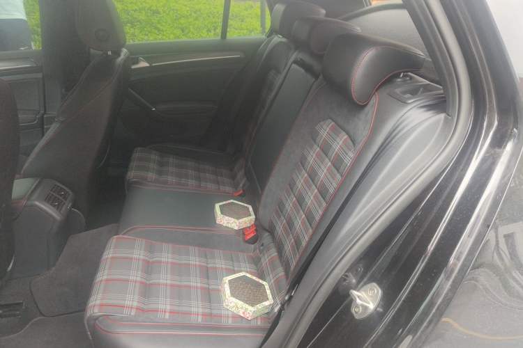 Used Volkswagen Golf GTI 2018 2.0 TSI GTI Left Rear Seat
