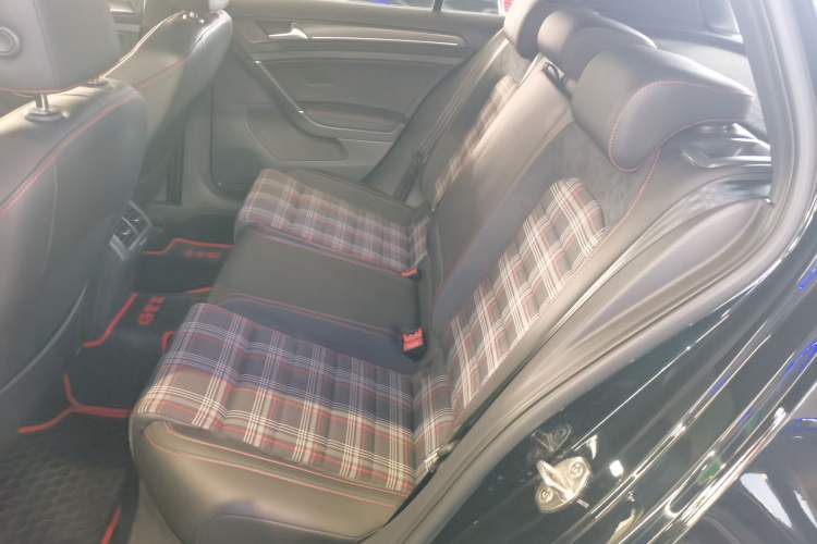 Used Volkswagen Golf GTI 2018 2.0 TSI GTI Left Rear Seat
