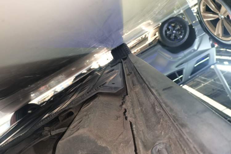 Used Volkswagen Golf GTI 2018 2.0 TSI GTI Left Side Sill