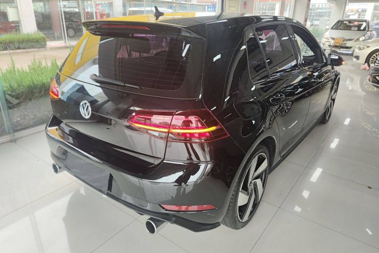Used Volkswagen Golf GTI 2018 2.0 TSI GTI Rear Right 45 Deg
