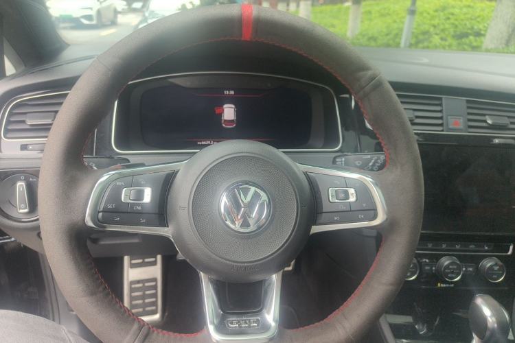 Used Volkswagen Golf GTI 2018 2.0 TSI GTI Steering Wheel