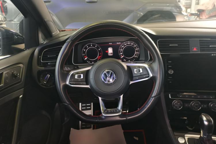 Used Volkswagen Golf GTI 2018 2.0 TSI GTI Steering Wheel