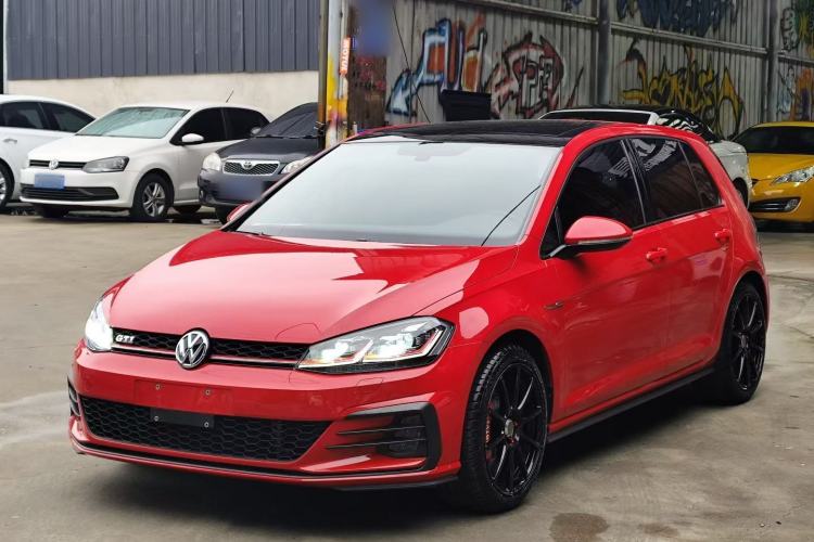 Used Volkswagen Golf GTI 2018 2.0 TSI GTI Exterior 1