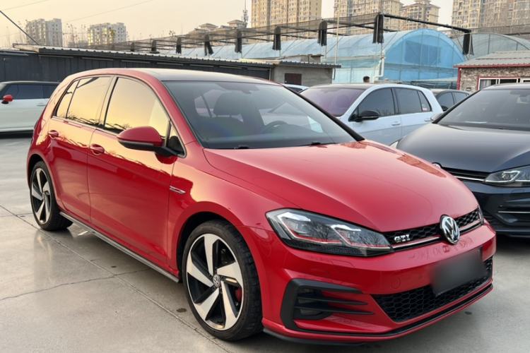 Used Volkswagen Golf GTI 2018 2.0 TSI GTI Exterior 2