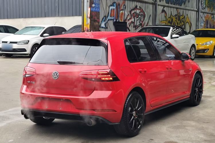 Used Volkswagen Golf GTI 2018 2.0 TSI GTI Exterior 4