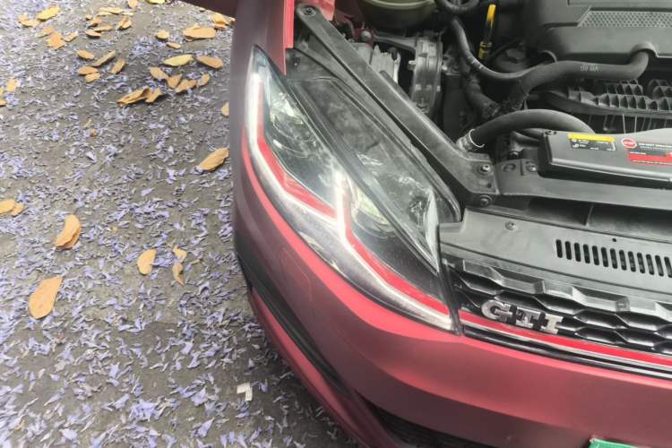 Used Volkswagen Golf GTI 2018 2.0 TSI GTI Right Front Headlight