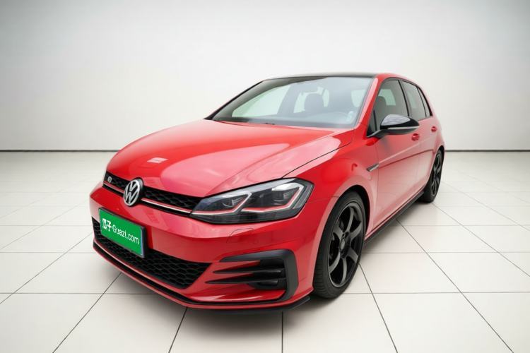 Used Volkswagen Golf GTI 2018 2.0 TSI GTI Guazi used car, China used car export, Used car for sale, Used Volkswagen cars, Cheapest cars for sale