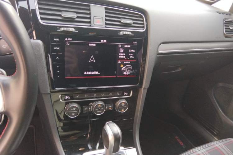 Used Volkswagen Golf GTI 2018 2.0 TSI GTI Audio And AC Panel