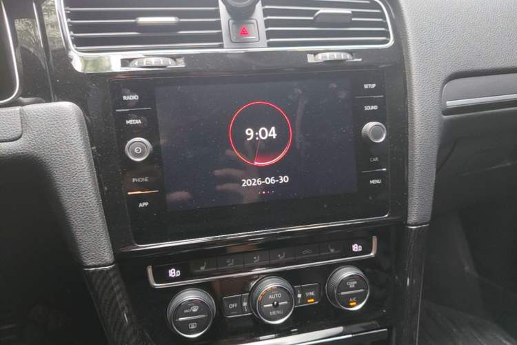 Used Volkswagen Golf GTI 2018 2.0 TSI GTI Audio And AC Panel