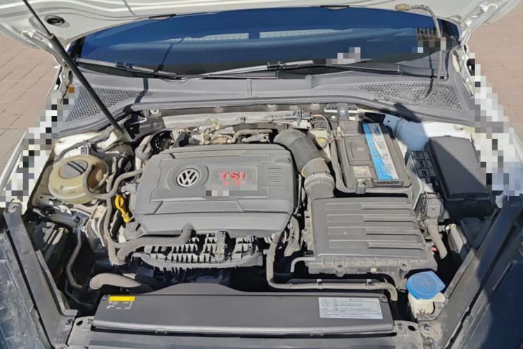 Used Volkswagen Golf GTI 2018 2.0 TSI GTI Engine Bay