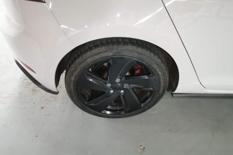 Used Volkswagen Golf GTI 2018 2.0 TSI GTI Exterior 5