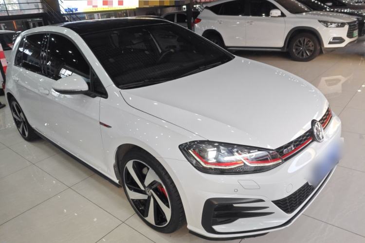 Used Volkswagen Golf GTI 2018 2.0 TSI GTI Front Right 45 Deg