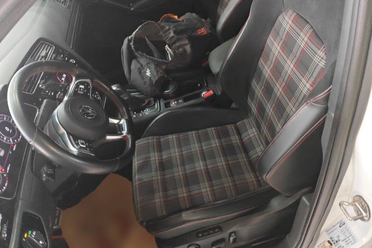 Used Volkswagen Golf GTI 2018 2.0 TSI GTI Left Front Seat
