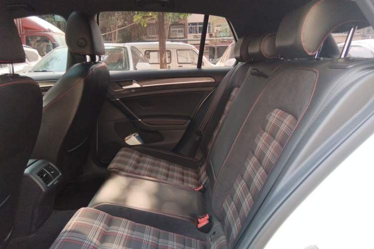 Used Volkswagen Golf GTI 2018 2.0 TSI GTI Left Rear Seat