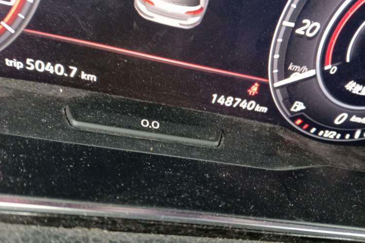 Used Volkswagen Golf GTI 2018 2.0 TSI GTI Odometer Close Up
