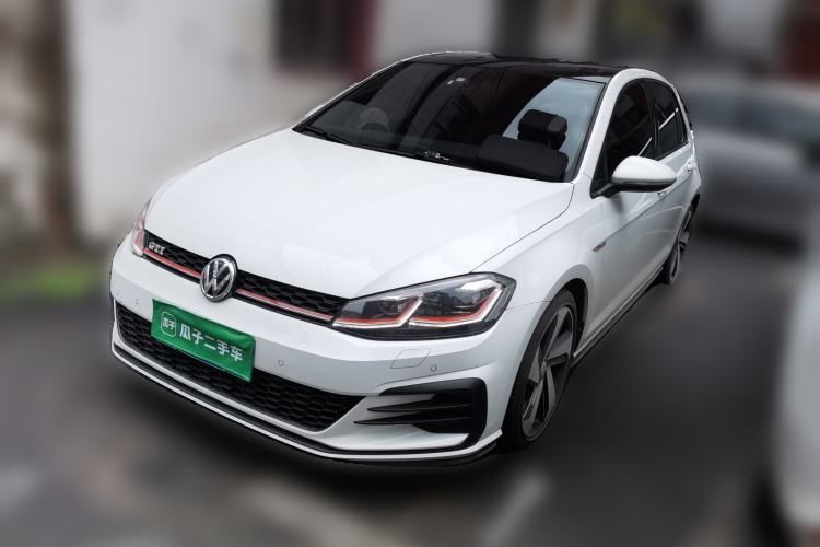 Used Volkswagen Golf GTI 2018 2.0 TSI GTI Guazi used car, China used car export, Used car for sale, Used cars, Cheapest cars for sale